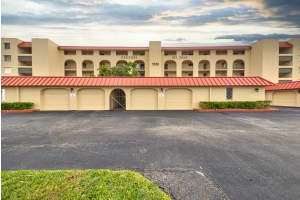 1305 N Atlantic Ave, Cocoa Beach, FL 32931, Sold 12/31/24