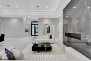 4407 Sunset Dr, Vero Beach, FL 32963, Sold 01/31/24