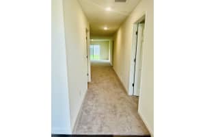 553 Wilmington Cir, Oviedo, FL 32765, Sold 03/01/24