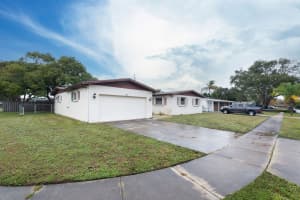 285 E Lauren Ct, Merritt Island, FL 32952, Sold 02/16/24