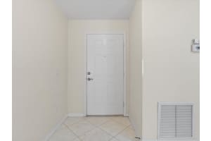 1124 Santa Cruz Dr, The Villages, FL 32162, Sold 03/06/24