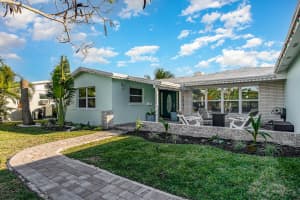 418 Sandpiper Dr, Satellite Beach, FL 32937, Sold 03/18/24