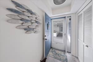560 N Brevard Ave, Cocoa Beach, FL 32931, Sold 03/07/24