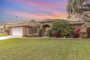 169 Palm Cir, Melbourne, FL 32940, Sold 04/10/24