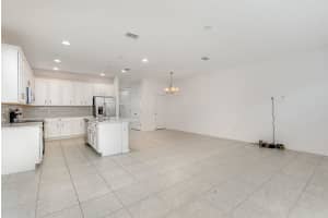7718 Bowery Dr, Oakland, FL 34787, Sold 04/16/24
