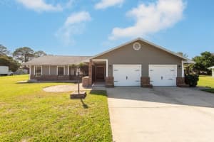 854 Huntington St NE, Palm Bay, FL 32907, Sold 05/09/24
