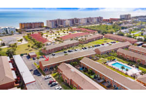102 E Colonial Ct, Indian Harbour Beach, FL 32937, Sold 03/07/24