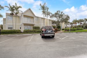1999 Island Club Dr, Melbourne, FL 32903, Sold 05/15/24