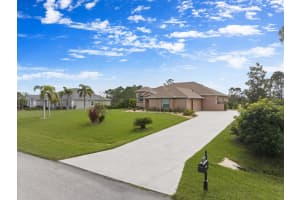 3889 Gardenwood Cir, Grant-Valkaria, FL 32949, Sold 05/09/24