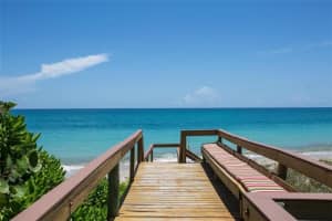911 Holoma Dr, Vero Beach, FL 32963, Sold 04/16/24