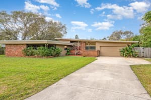 68 W Bay Dr, Cocoa Beach, FL 32931, Sold 07/31/24