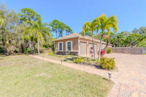 2150 S Courtenay Pkwy, Merritt Island, FL 32952, Sold 05/31/24