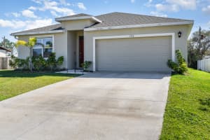 1005 Fox Trace Ct, Port Orange, FL 32127, Sold 05/03/24