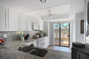 190 Paradise Blvd, Melbourne, FL 32903, Sold 11/08/24