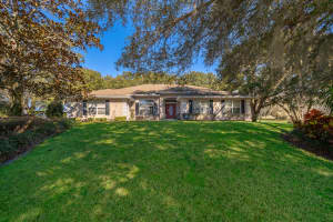 24215 Bear Den Dr, Eustis, FL 32736, Sold 04/19/24