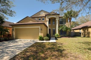 4166 Aiken Ln, Melbourne, FL 32901, Sold 04/19/24