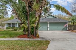 380 Northgrove Dr, Merritt Island, FL 32953, Sold 04/12/24