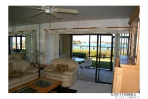 452 Bouchelle Dr APT 104, New Smyrna Beach, FL 32169, Sold 03/28/25