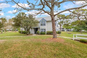 4870 Lake Waterford Way W, Melbourne, FL 32901, Sold 08/30/24