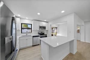 517 Kennwood Ave, Merritt Island, FL 32952, Sold 04/19/24