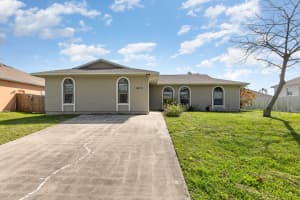 1613 Amador Ave NW, Palm Bay, FL 32907, Sold 02/14/25