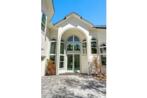 472 Peregrine Dr, Indialantic, FL 32903, Sold 04/25/24
