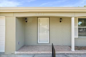 3443 Country Manor Dr, Port Orange, FL 32129, Sold 05/06/24