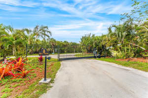 2707 Hill St #7b, New Smyrna Beach, FL 32169, Sold 11/15/24