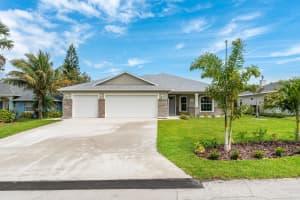 5207 S Atlantic Ave APT 1025, New Smyrna Beach, FL 32169, Sold 05/20/24