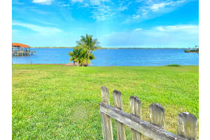 531 Mount Olympus Blvd, New Smyrna Beach, FL 32168, Sold 09/03/24