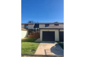 39 Bogart Pl, Merritt Island, FL 32953, Sold 05/10/24
