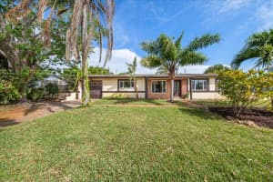 433 Neptune Drive, Satellite Beach, FL 32937 Sold 04/25/25