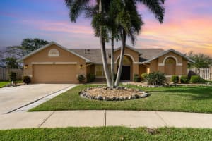 2117 Lionel Dr, Melbourne, FL 32940, Sold 04/11/24