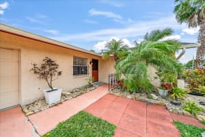 356 Dorset Dr, Cocoa Beach, FL 32931, Sold 09/17/24