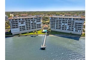 4975 Dixie Hwy NE, Palm Bay, FL 32905, Sold 07/02/25