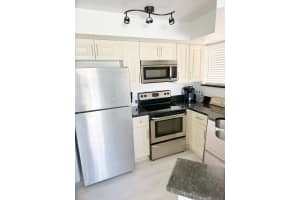 1999 Island Club Dr, Melbourne, FL 32903, Sold 05/17/24