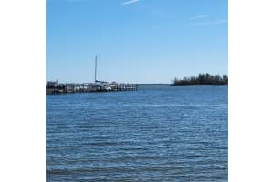 2415 Vista Palm Dr, Edgewater, FL 32141, Sold 11/26/24