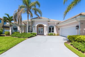 245 Loggerhead Dr, Melbourne Beach, FL 32951, Sold 10/16/24