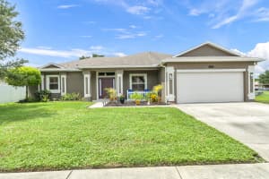 1137 Morgan Cir NE, Palm Bay, FL 32905, Sold 05/17/24