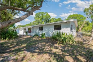 1561 Arnold Dr, Melbourne, FL 32935, Sold 12/20/24