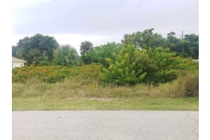 125 Wayne Avenue, Indialantic, Fl 32903 Sold 05/13/25