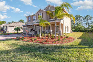 321 Water Landing Dr, Oak Hill, FL 32759, Sold 08/05/24
