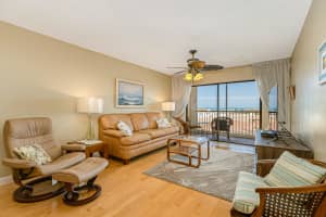 520 Palm Springs Blvd, Indian Harbour Beach, FL 32937, Sold 01/07/25