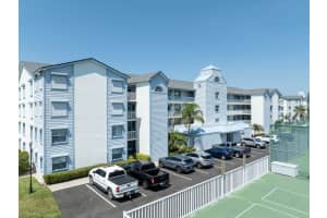 1099 Crystal Creek Dr, Port Orange, FL 32128, Sold 09/16/24