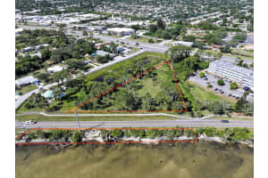 2918 Pineapple Avenue, Melbourne, FL 32935 Sold 01/08/26