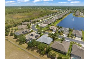 376 Sebastian Crossings Blvd, Sebastian, FL 32958, Sold 10/31/24