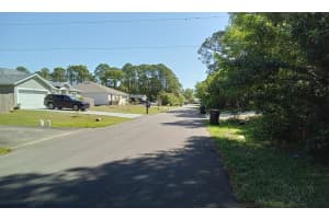 1697 Town Park Dr, Port Orange, FL 32129, Sold 06/26/24