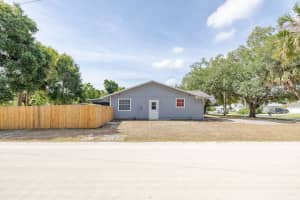 1104 37th Ave, Vero Beach, FL 32960, Sold 09/05/24