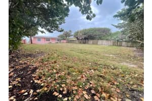 Melbourne Beach, FL 32951, Sold 09/17/24