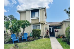 1001 Abada Ct NE, Palm Bay, FL 32905, Sold 01/29/25